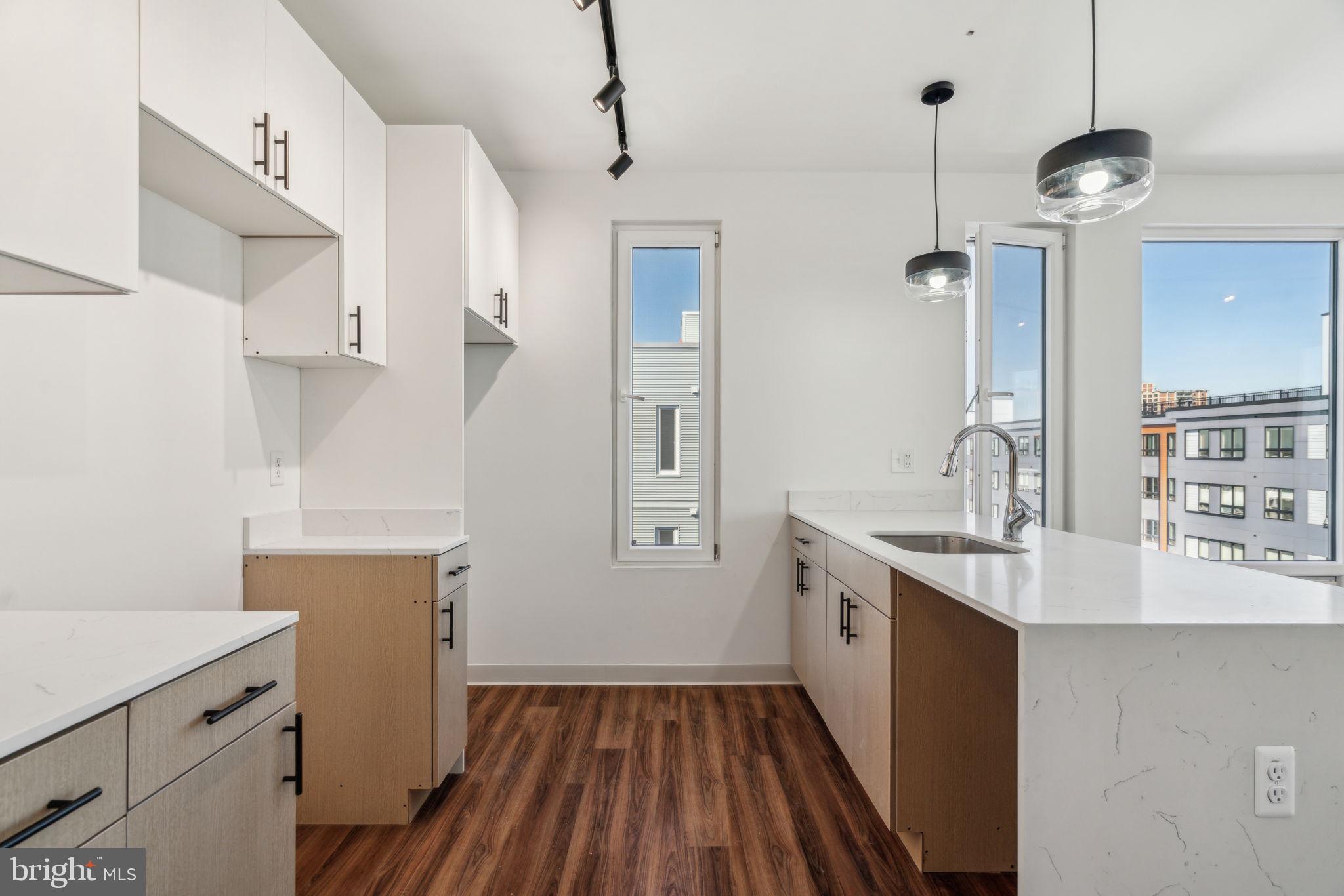 4240 CHESTNUT STREET #2B/2B