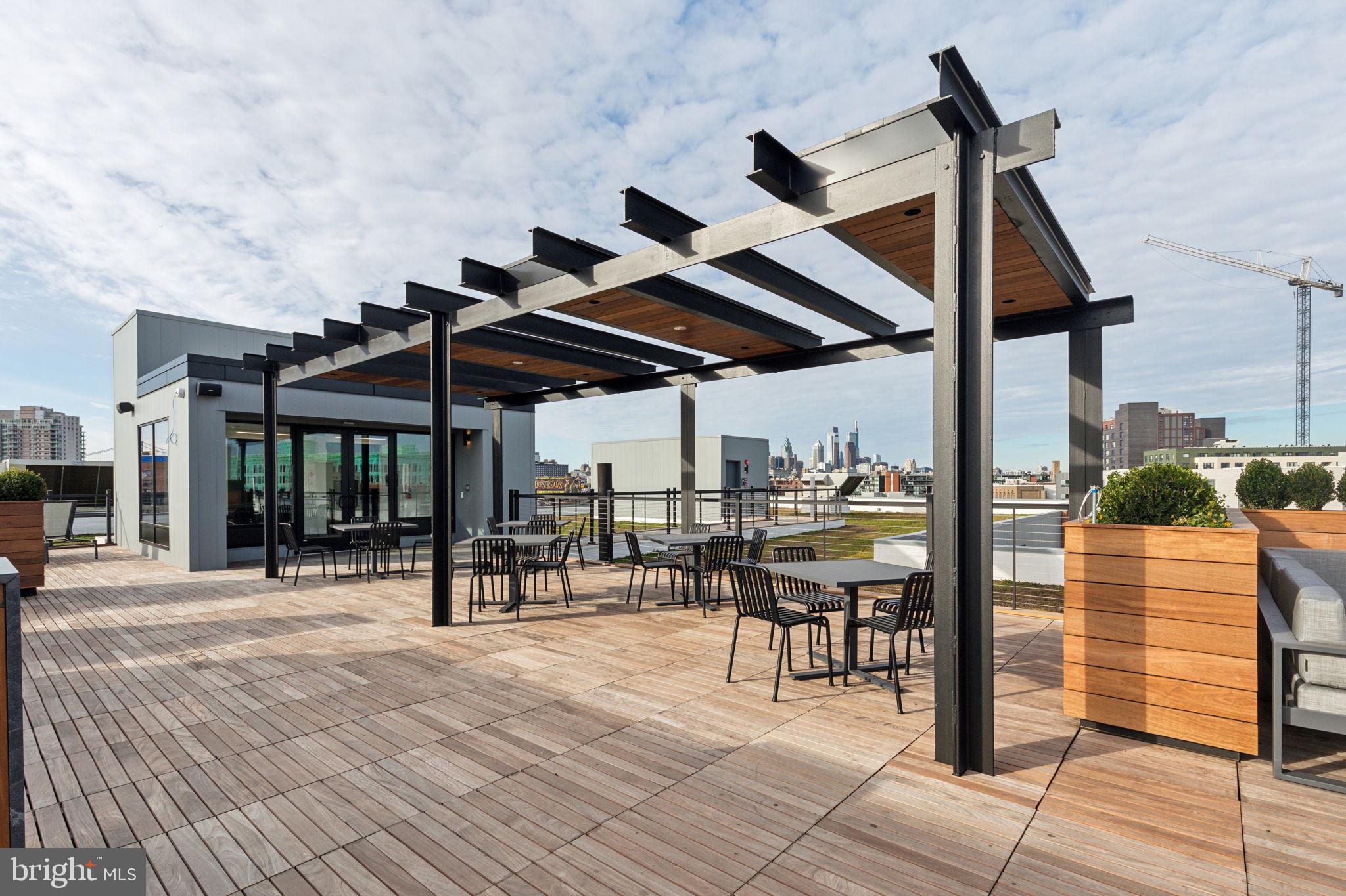 1122 FRANKFORD AVENUE 412