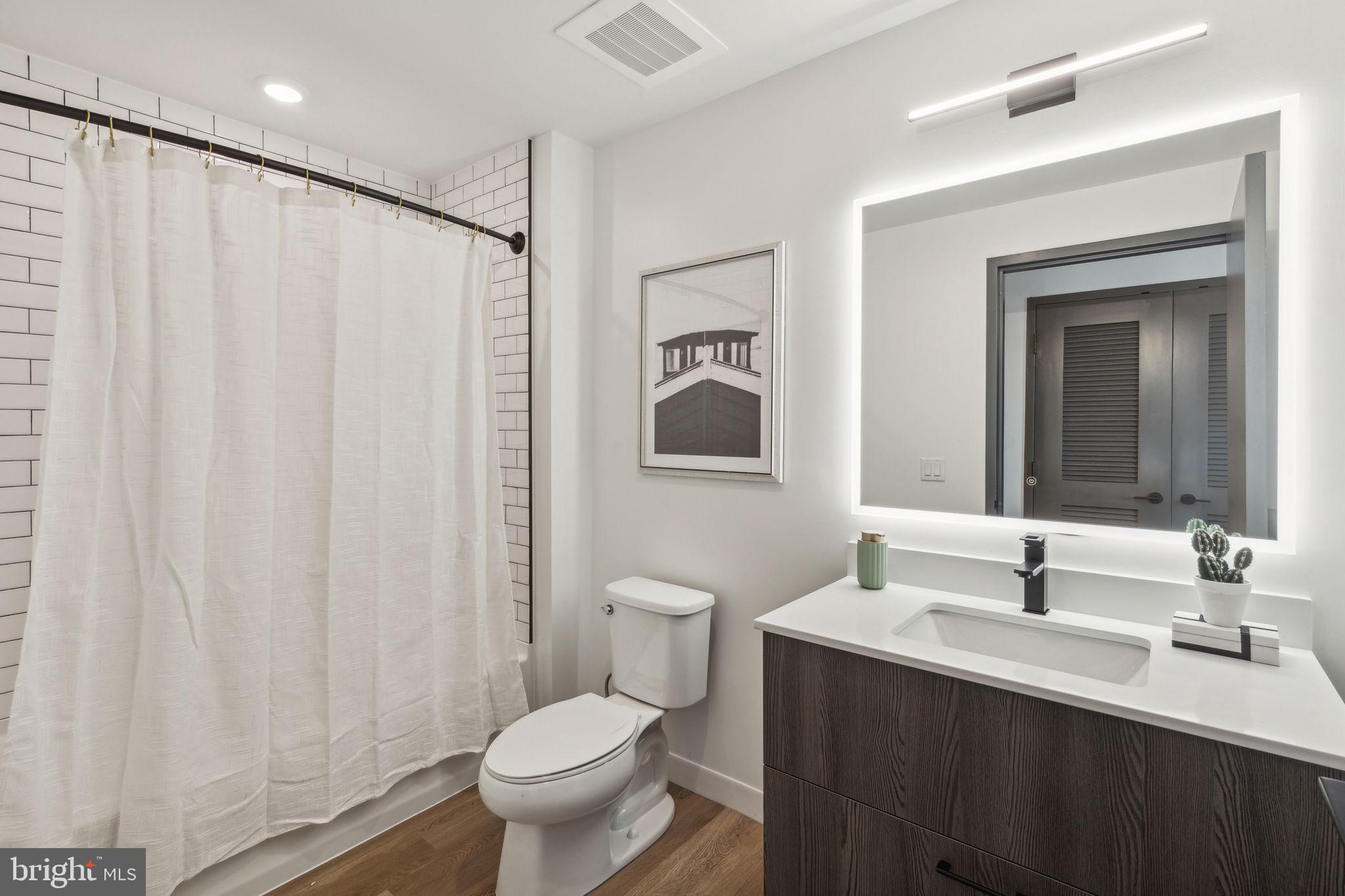 1122 FRANKFORD AVENUE 412