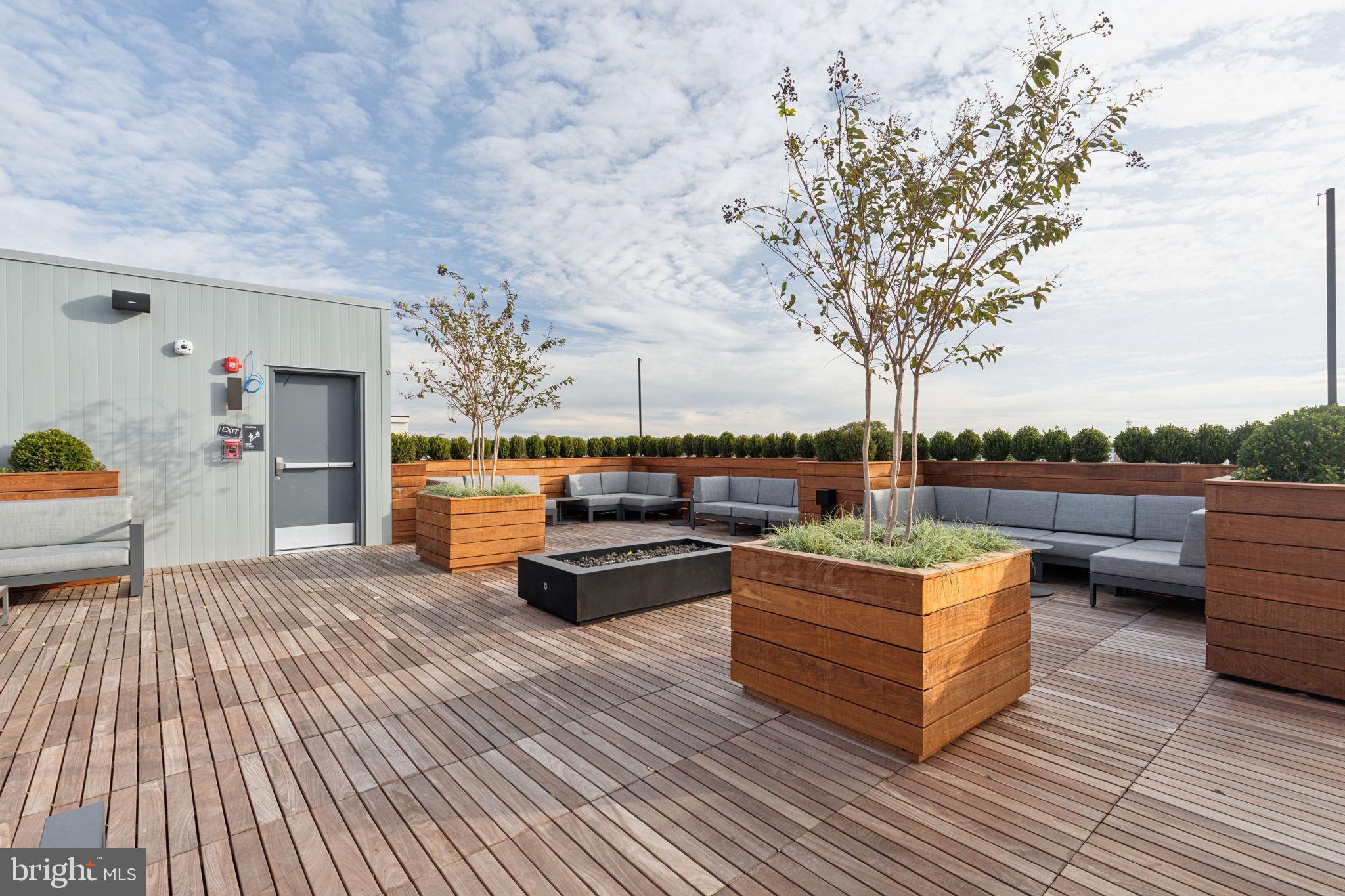 1122 FRANKFORD AVENUE 412
