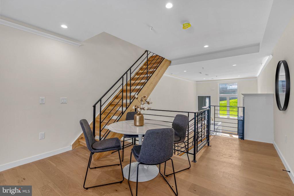 2425 HARTRANFT STREET