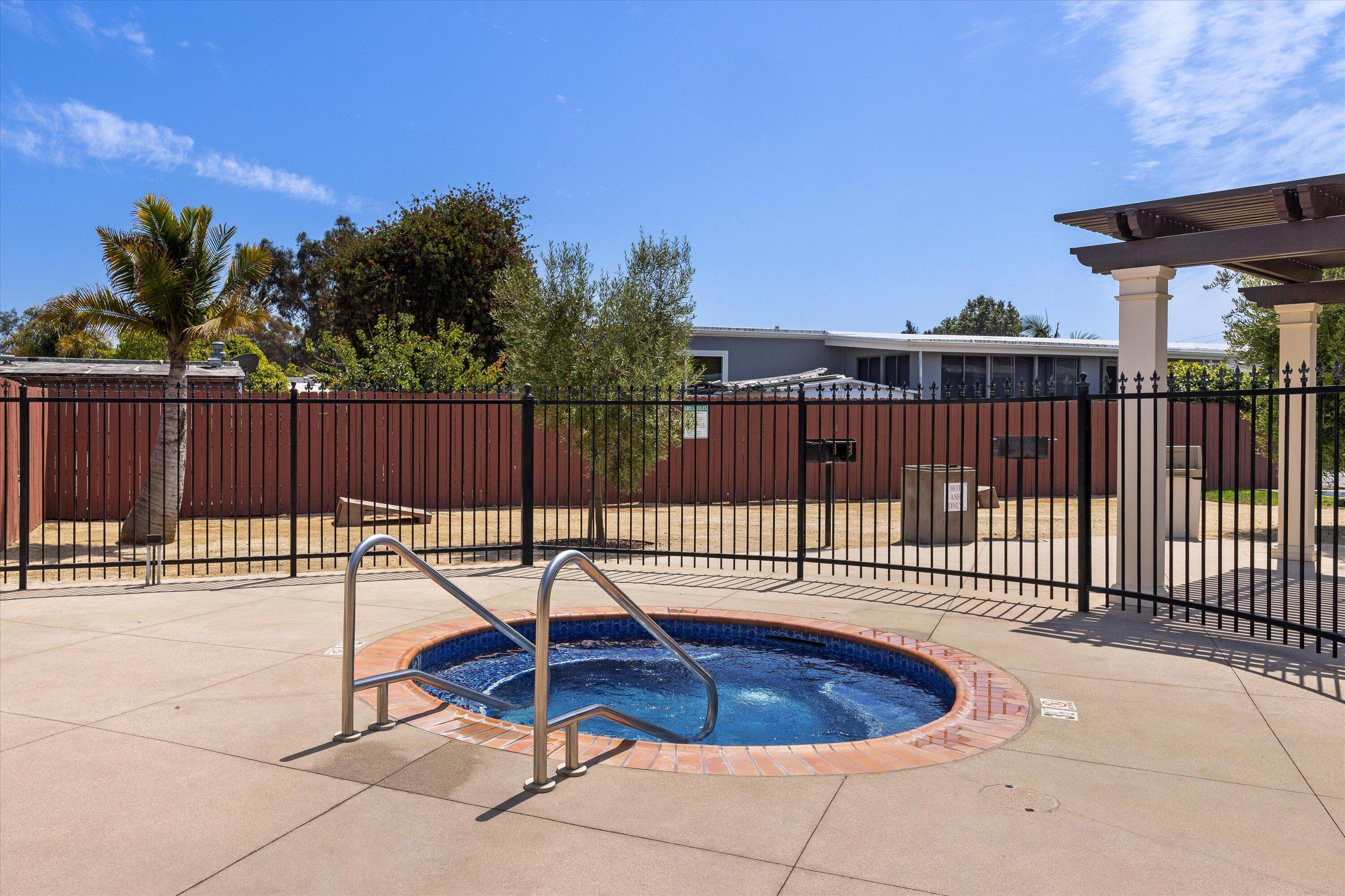 30 Winchester Canyon Road, 44