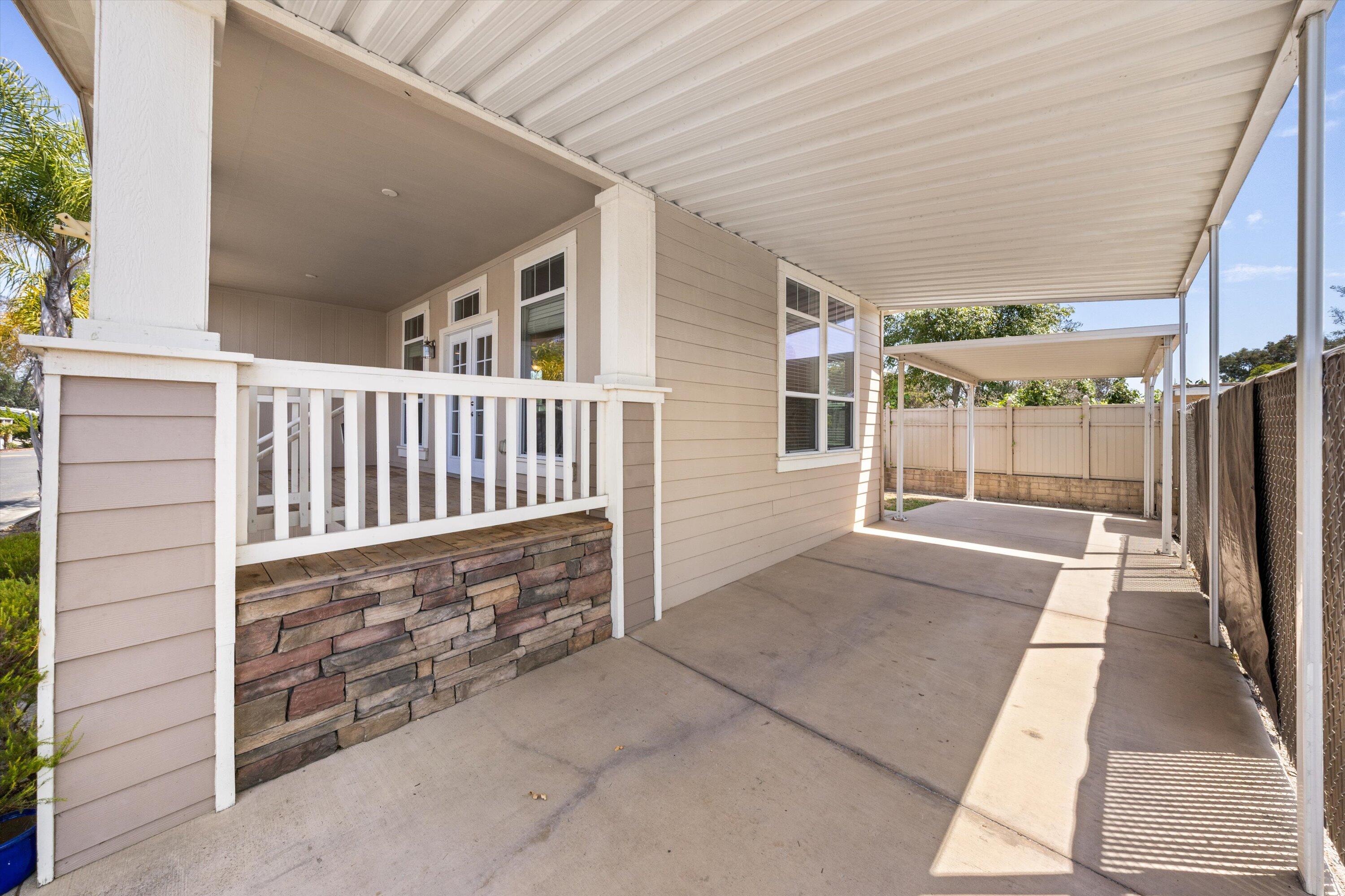 30 Winchester Canyon Road, 44
