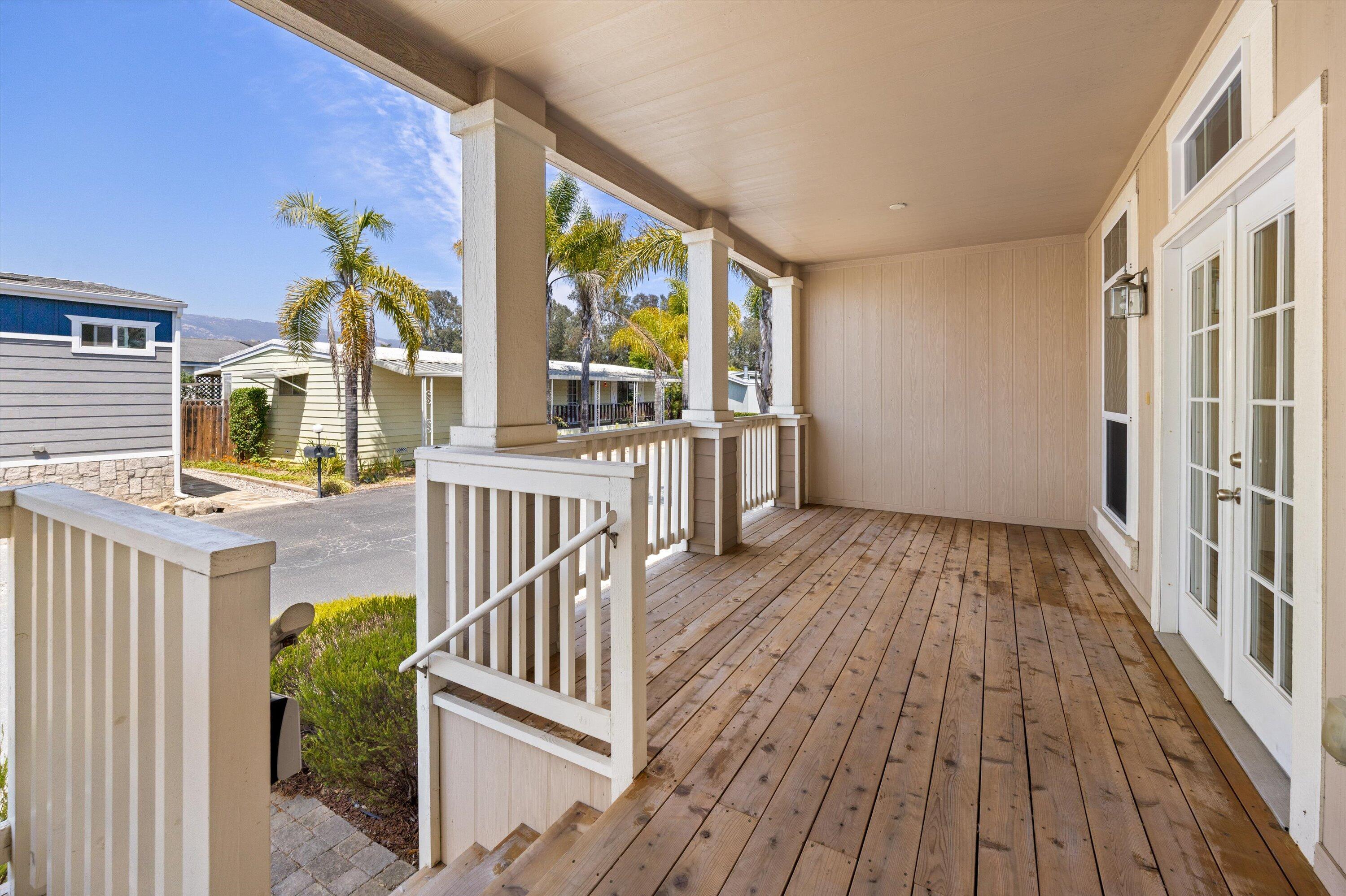 30 Winchester Canyon Road, 44
