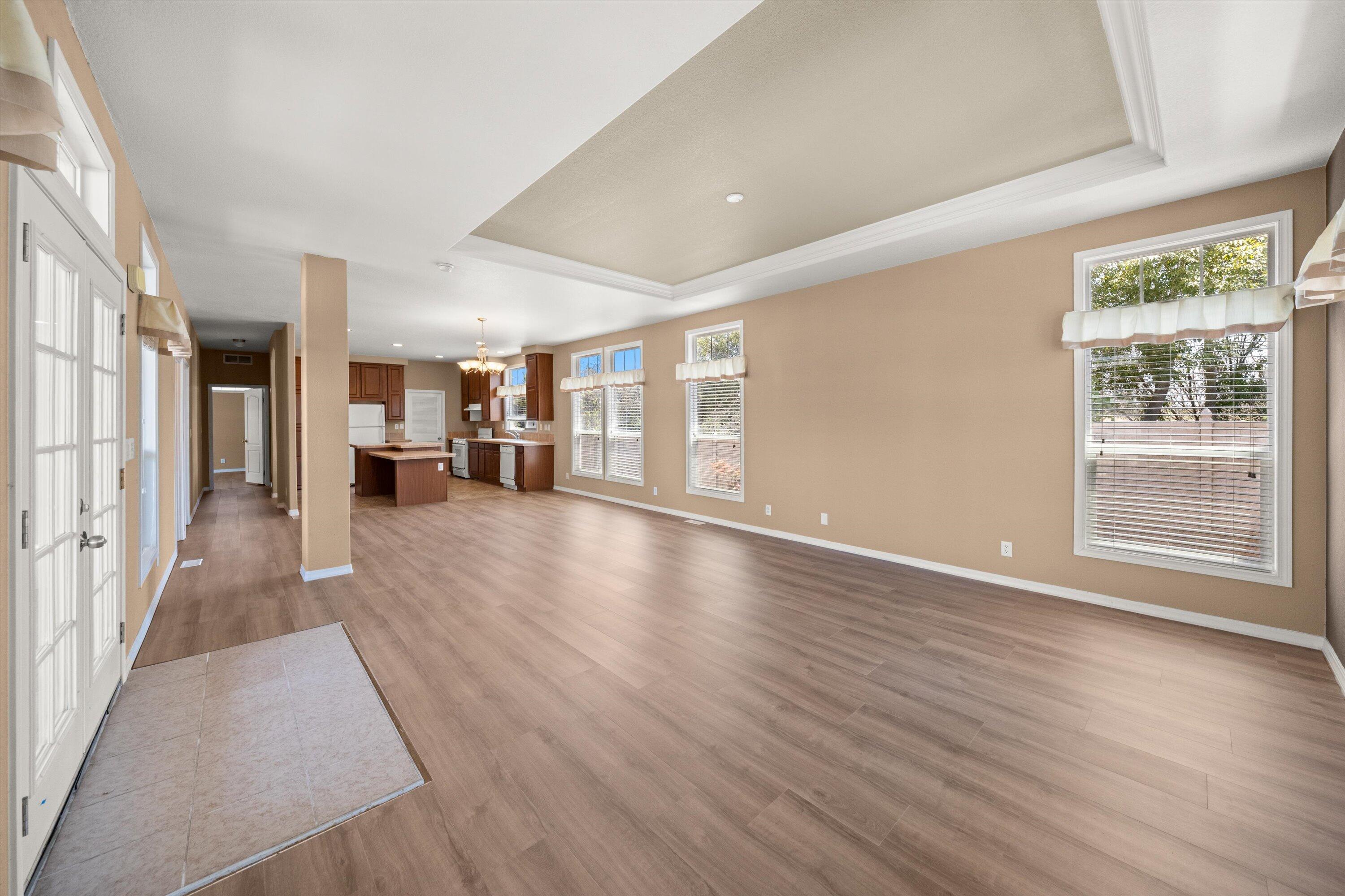 30 Winchester Canyon Road, 44