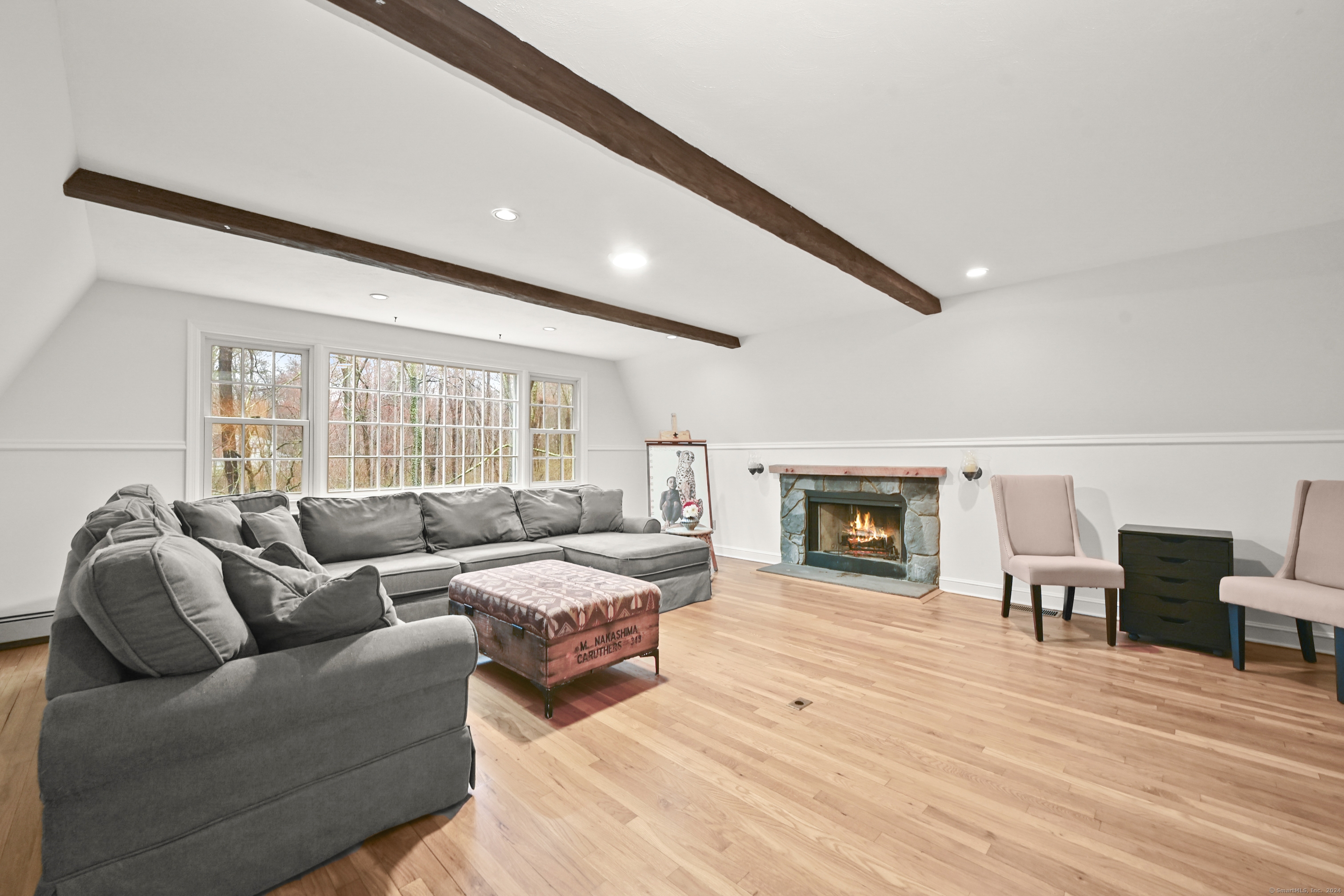 15 Greenbriar Lane
