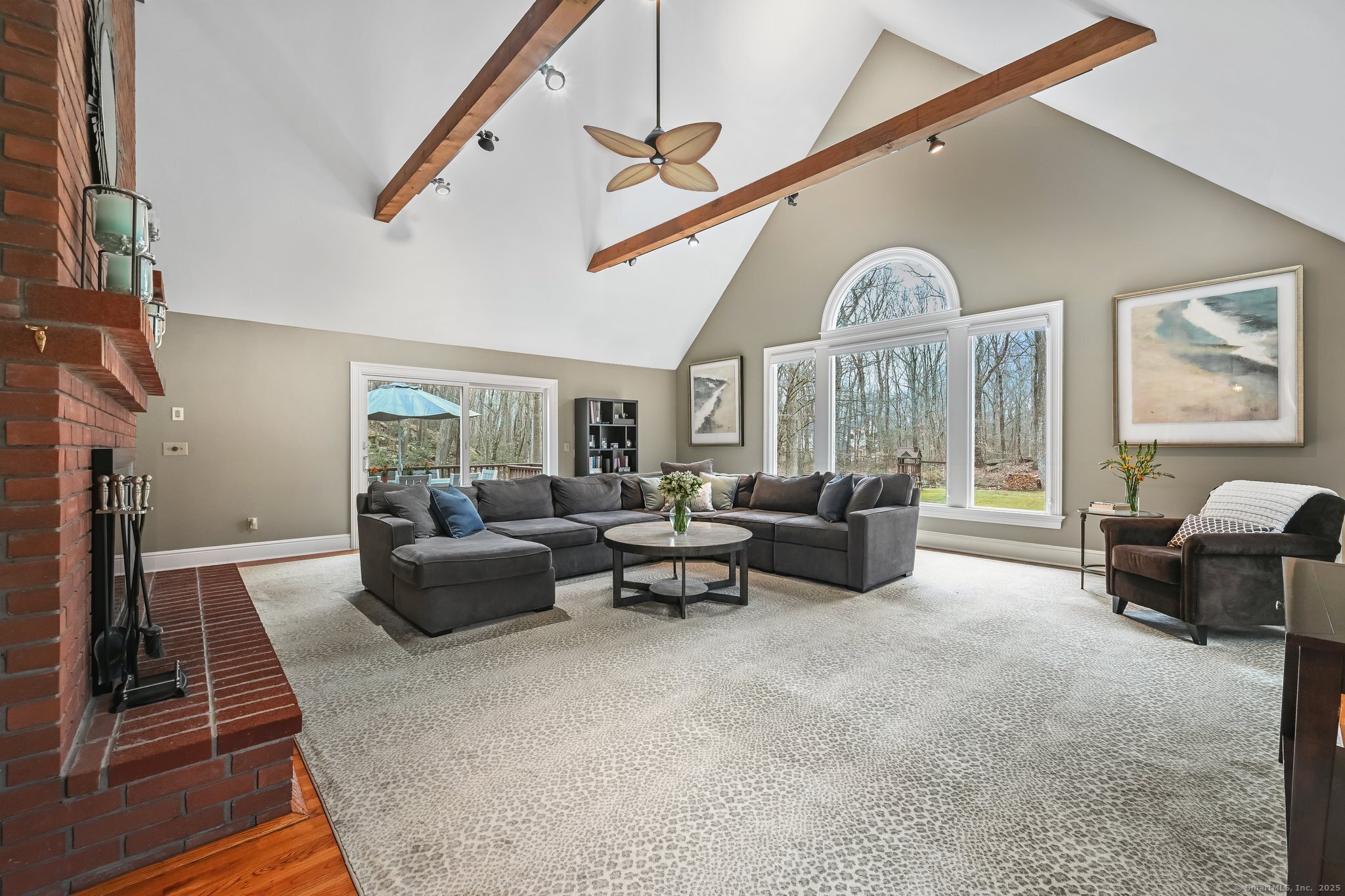 38 Woods End Drive