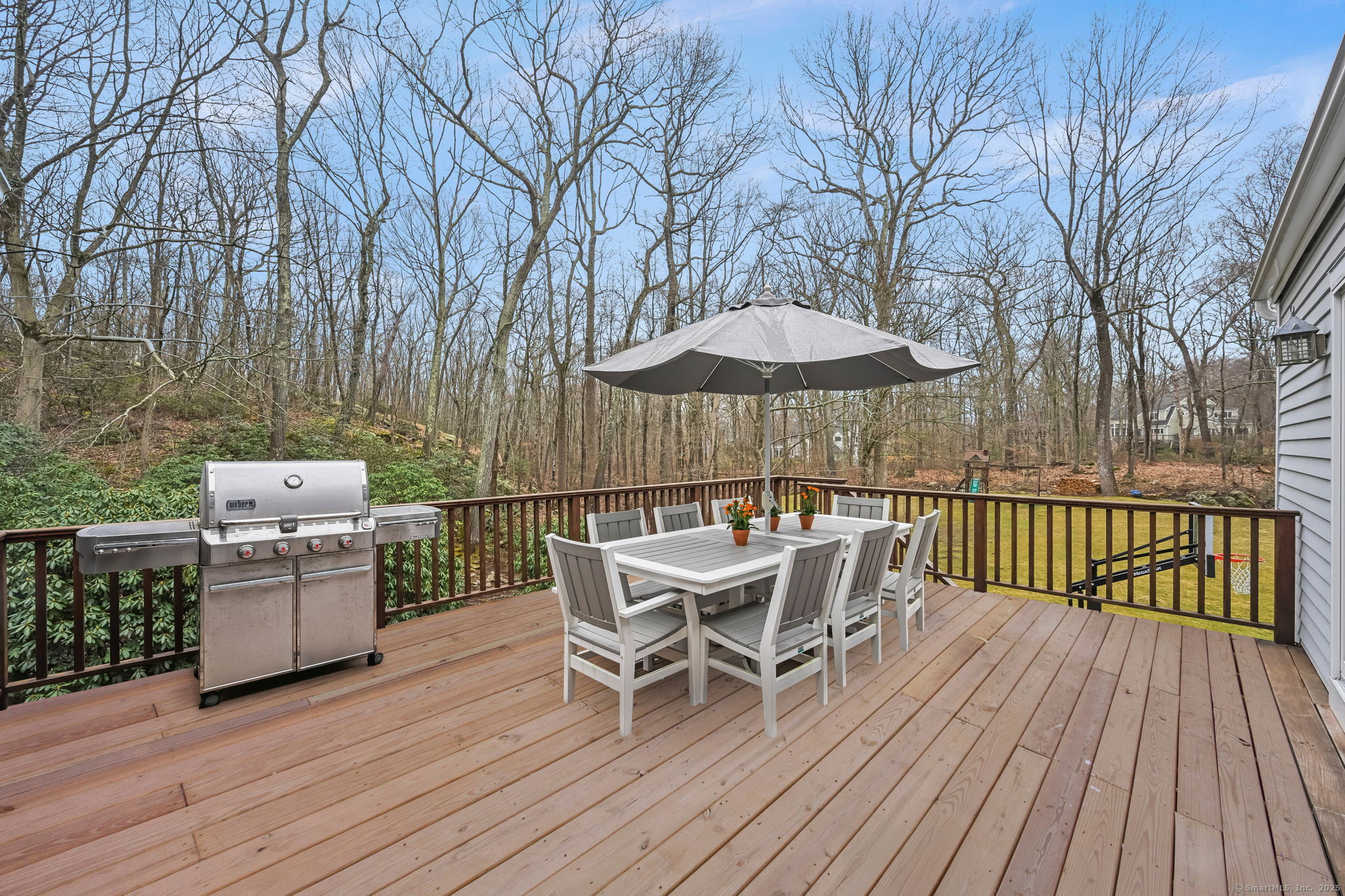 38 Woods End Drive