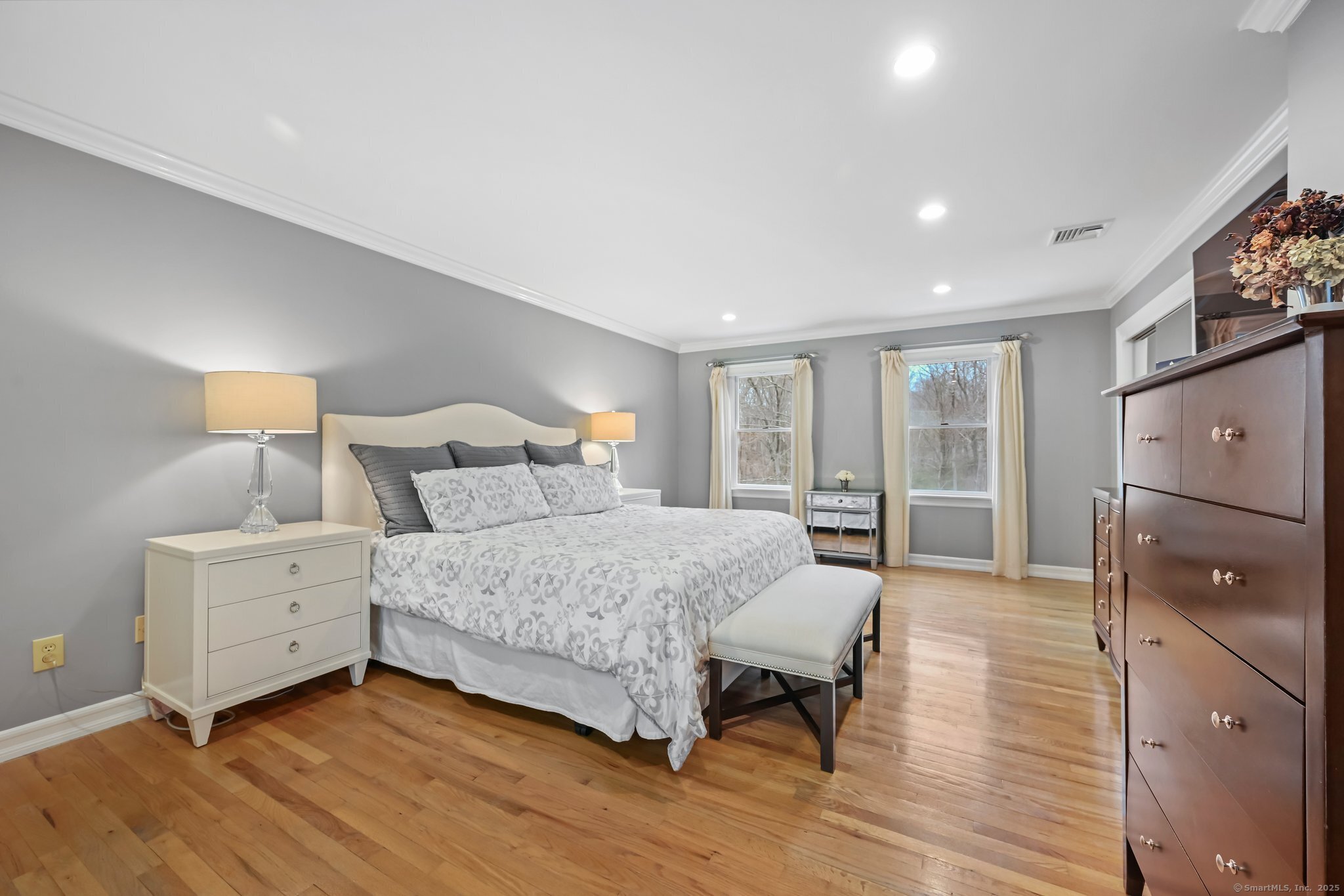 38 Woods End Drive