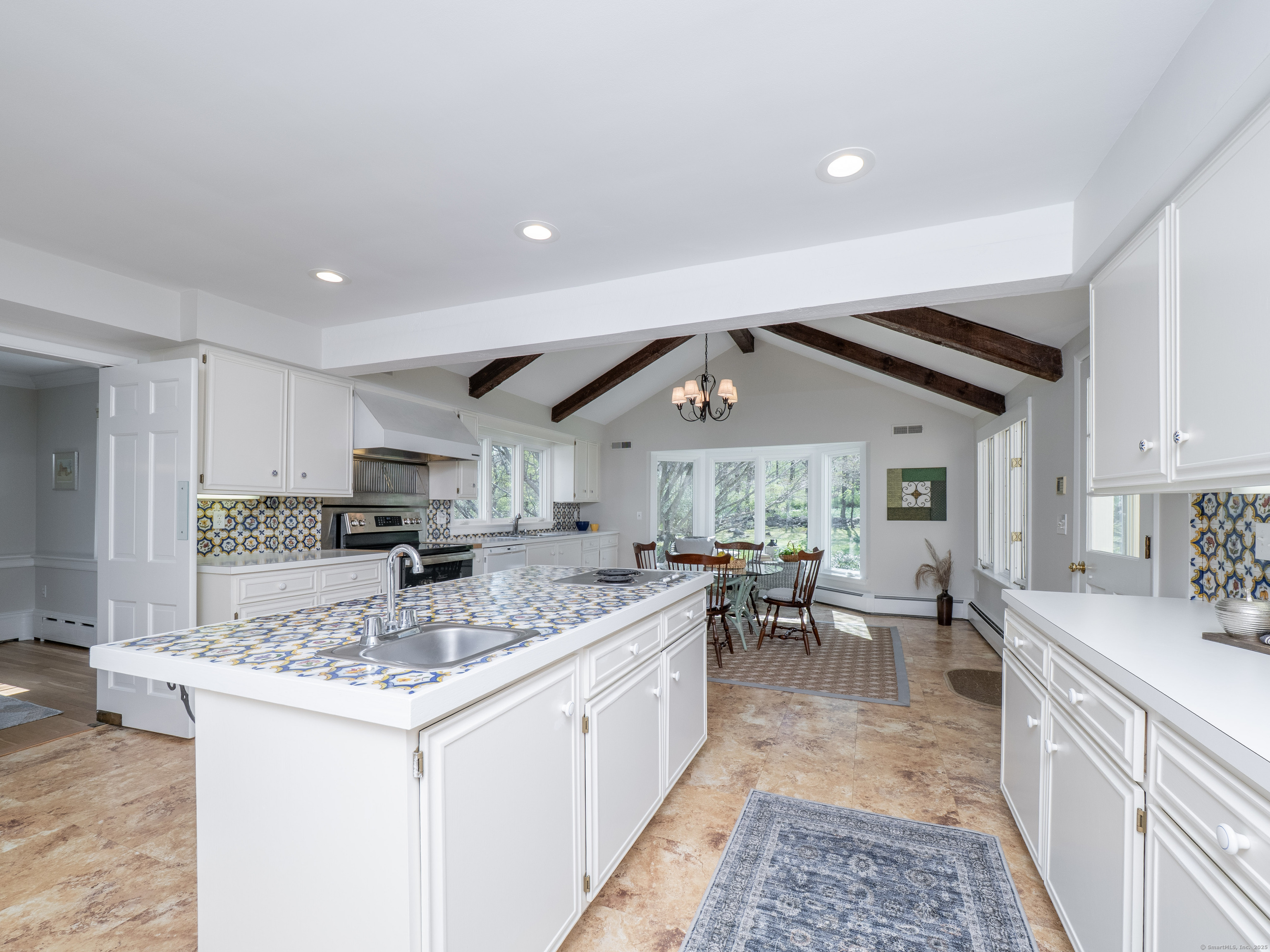 27 Powderhorn Drive