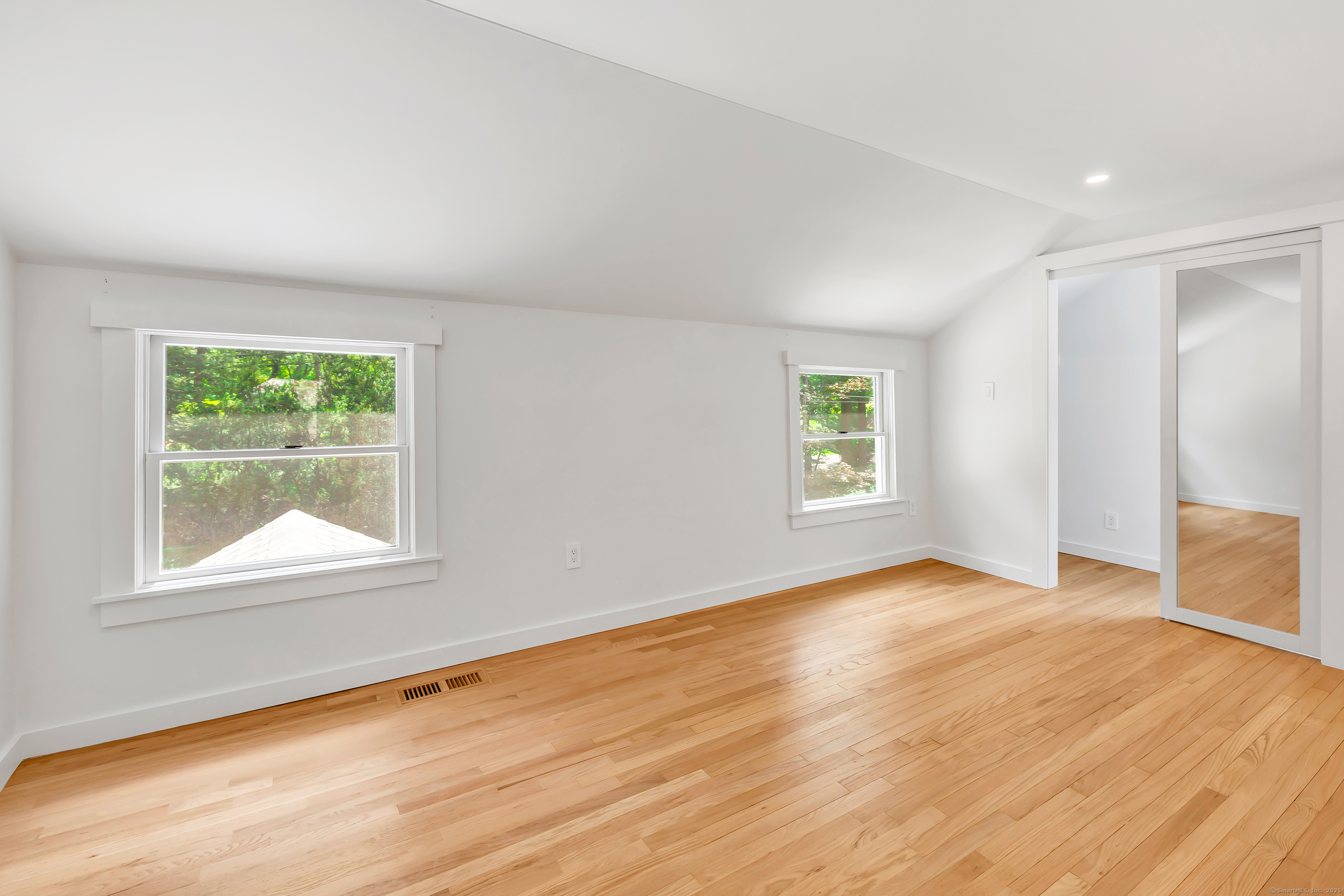 39 Clover Drive