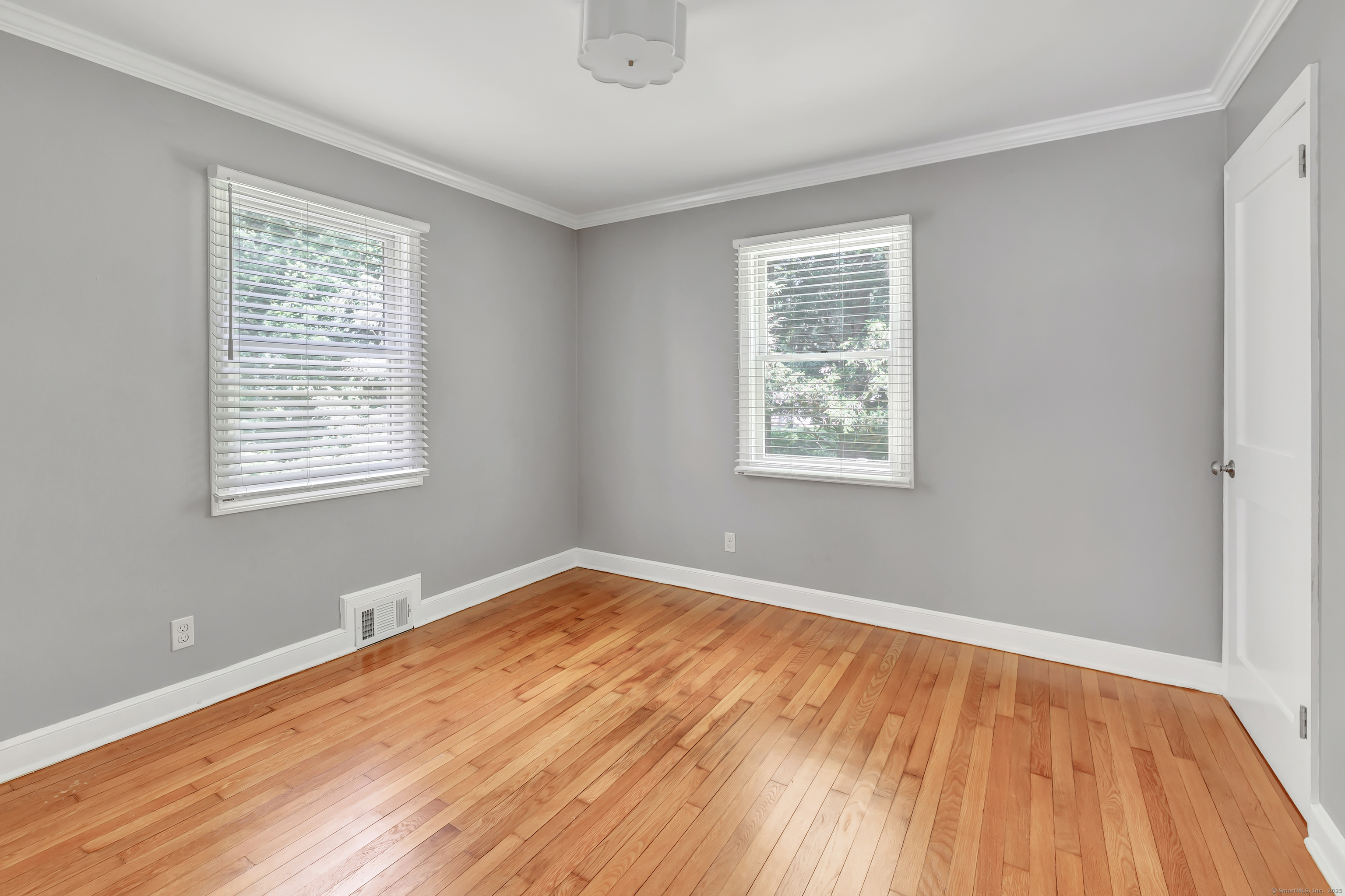39 Clover Drive