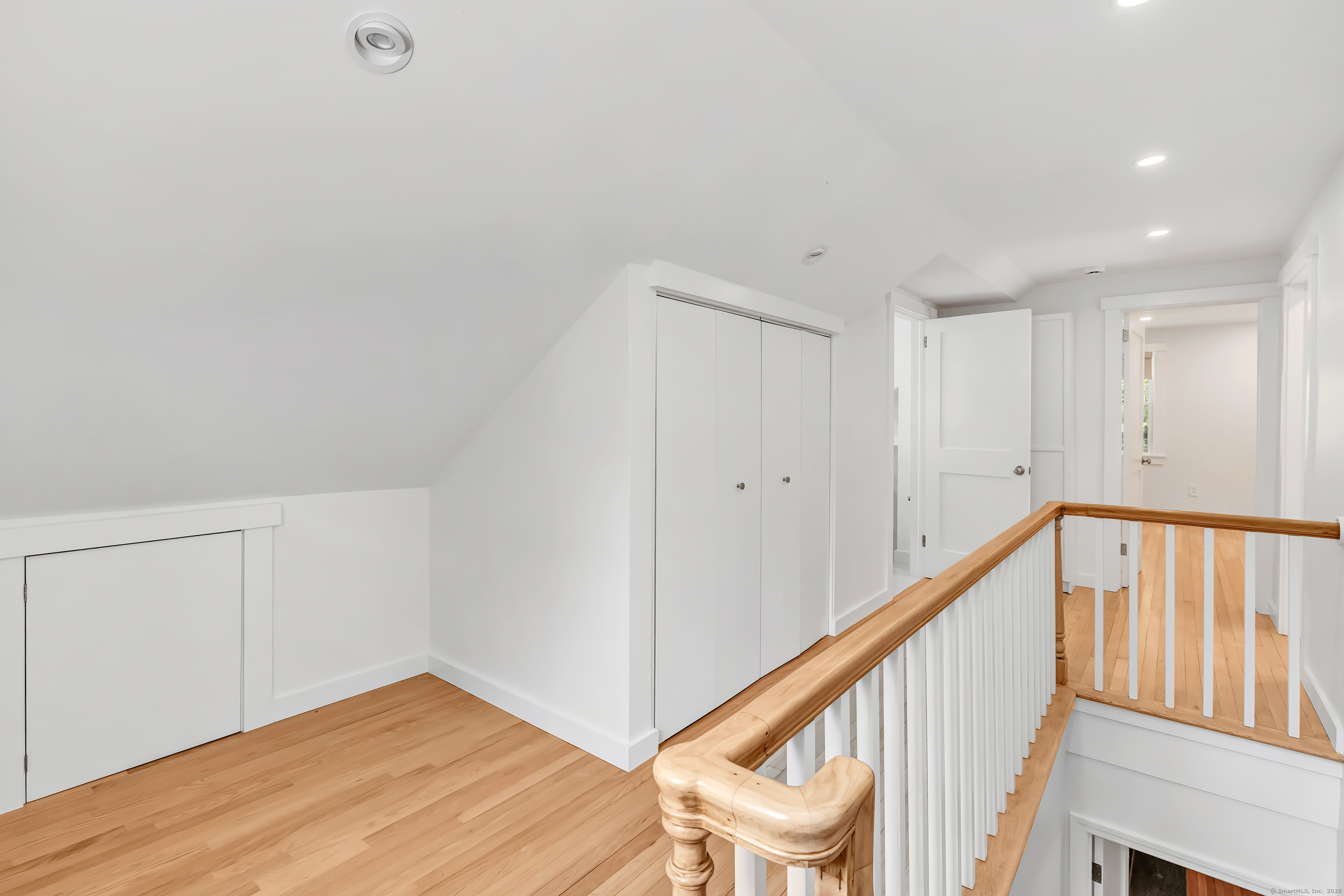 39 Clover Drive