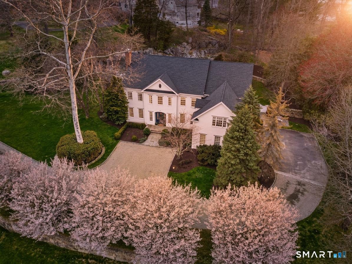 18 Brandon Circle