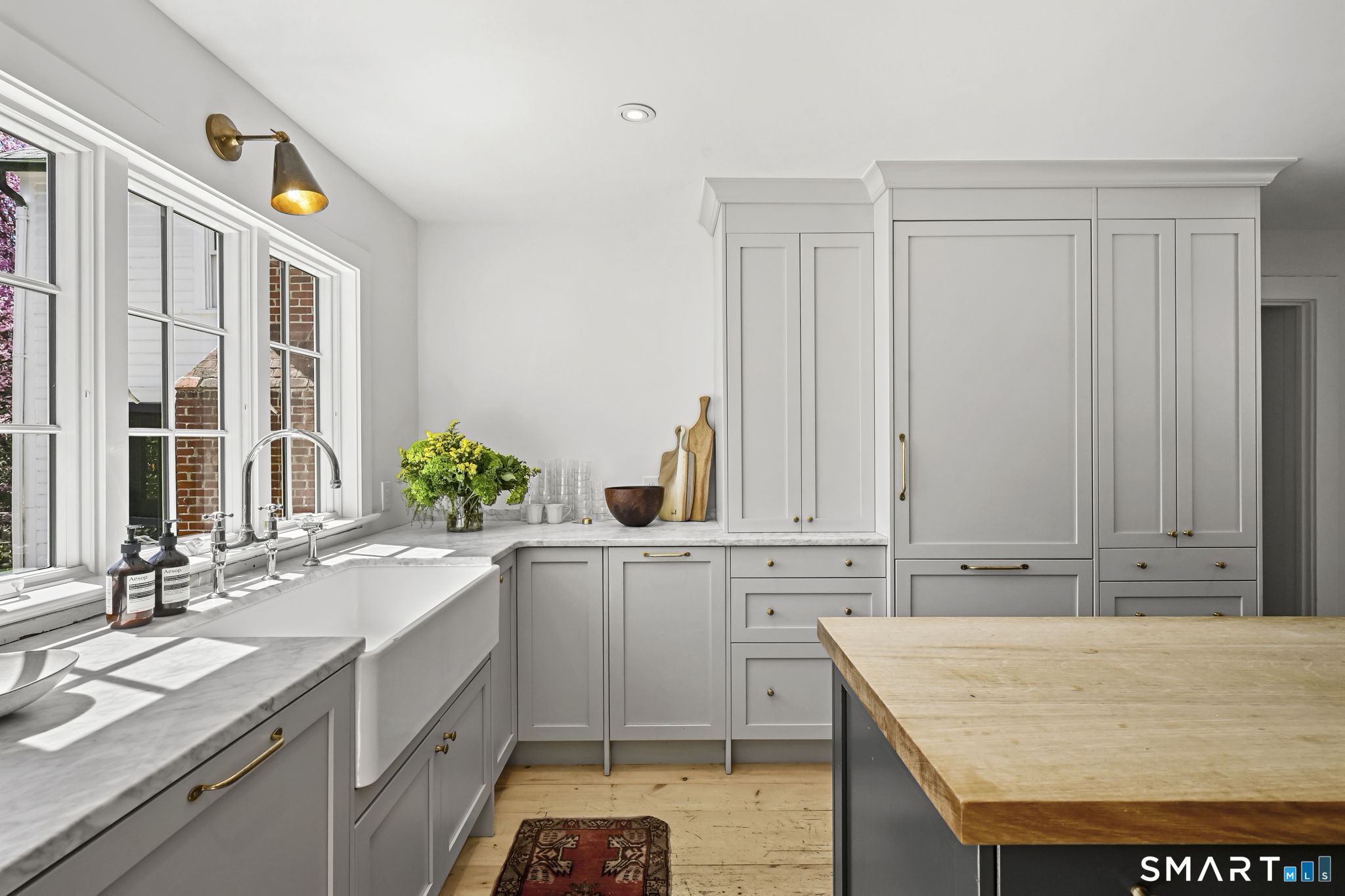 120 Chestnut Hill Road