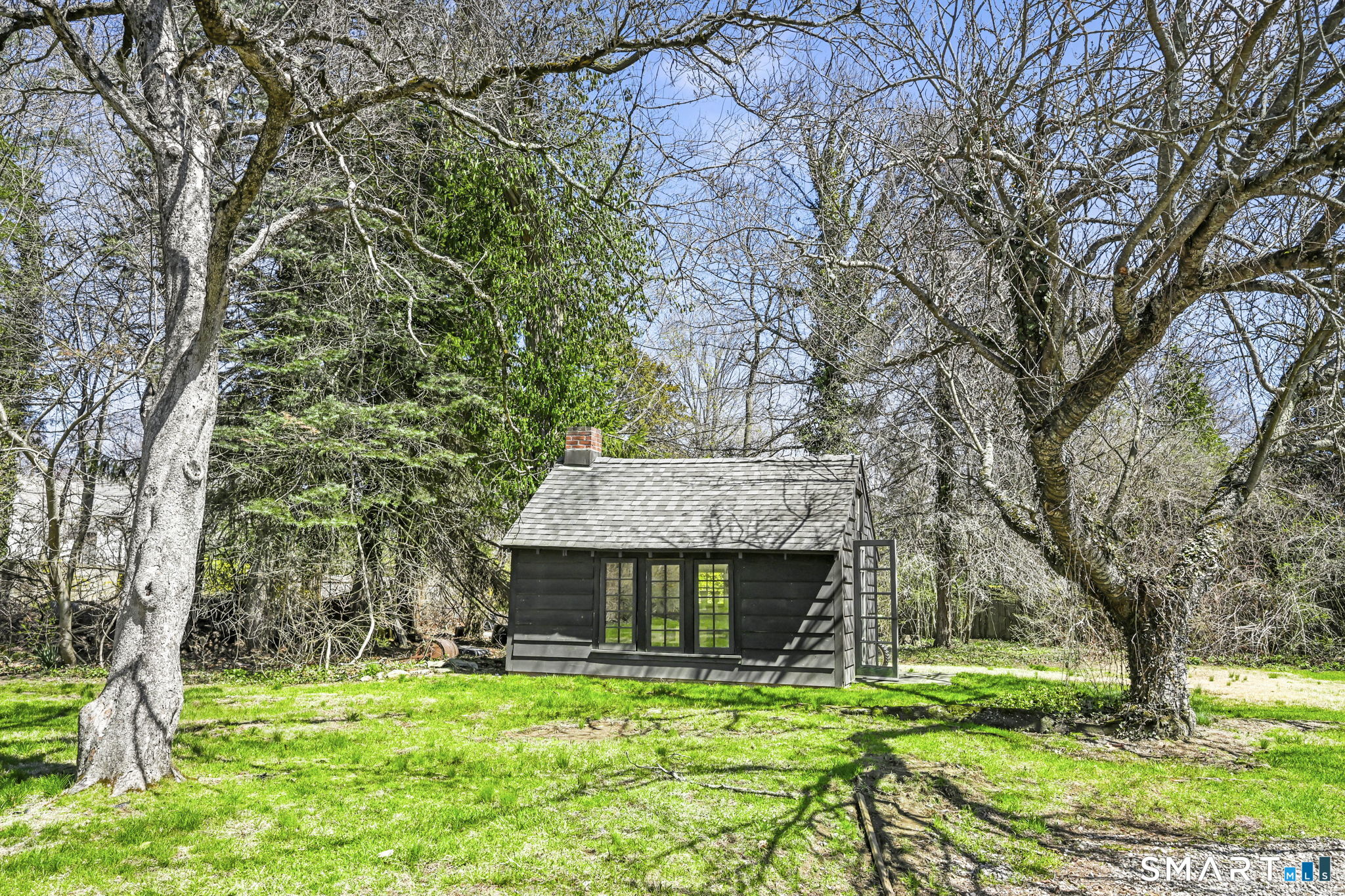 120 Chestnut Hill Road