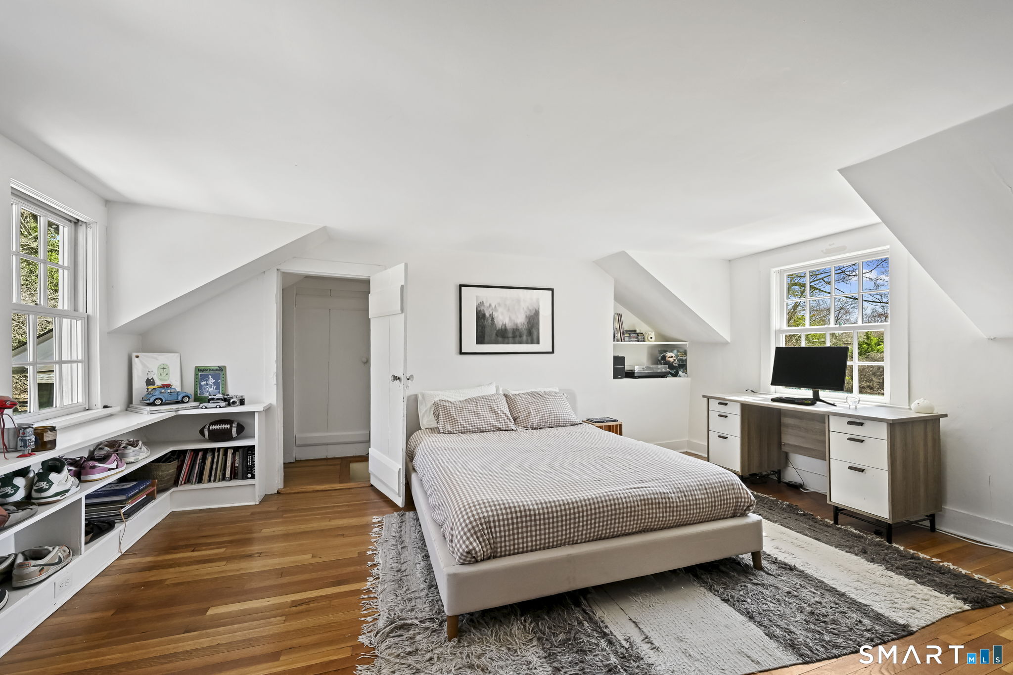 120 Chestnut Hill Road