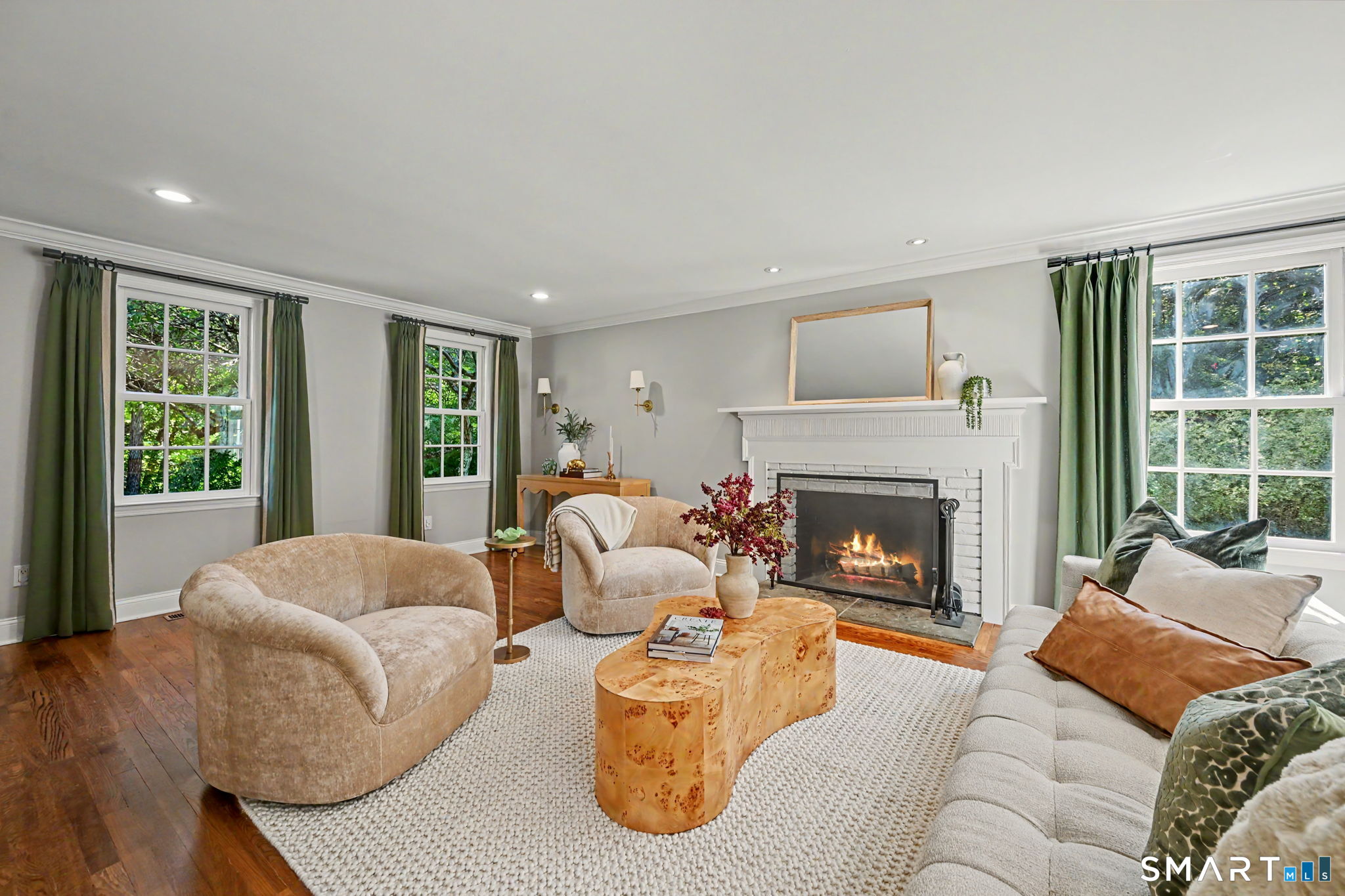 11 Greenbriar Lane