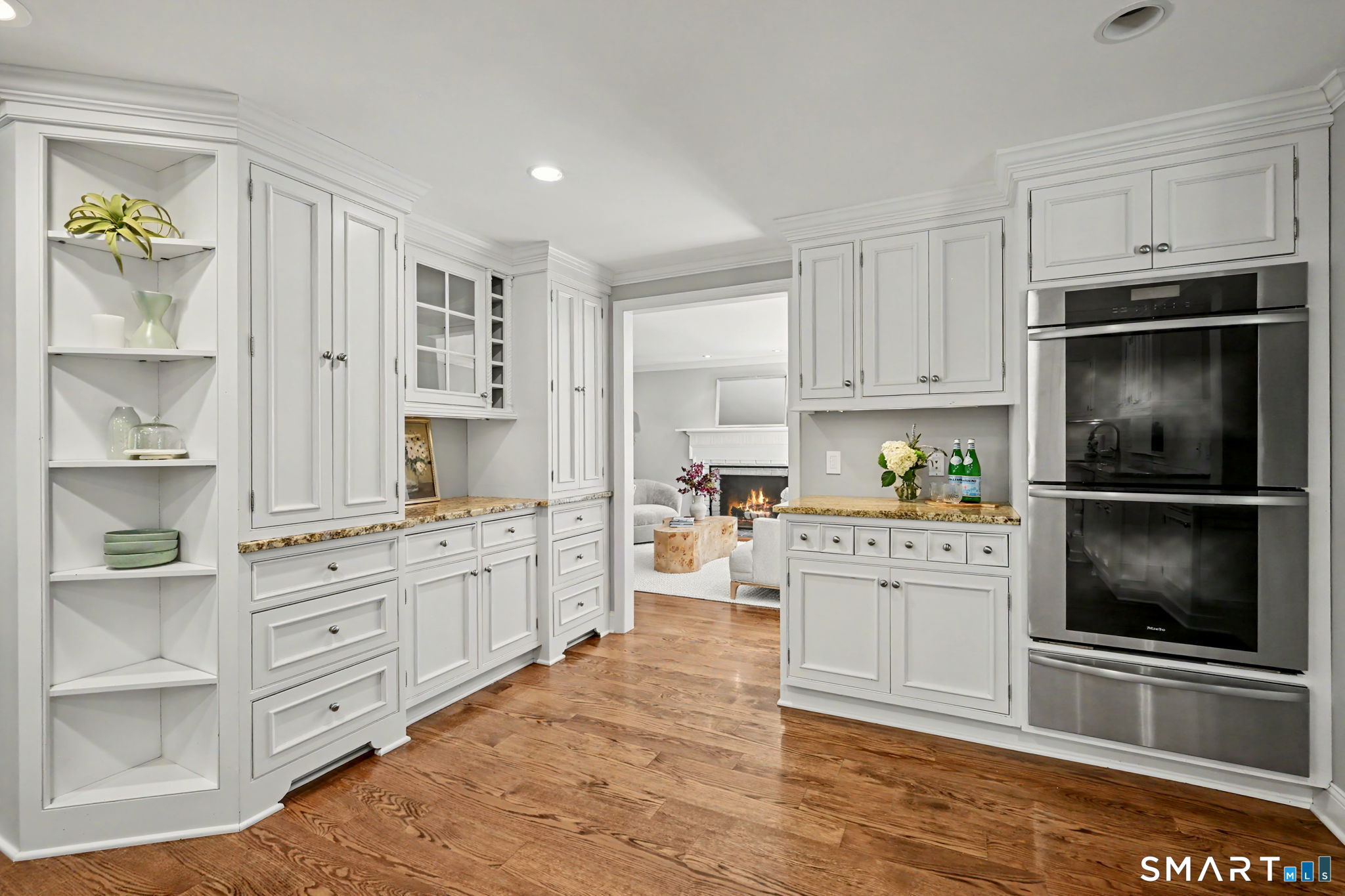 11 Greenbriar Lane