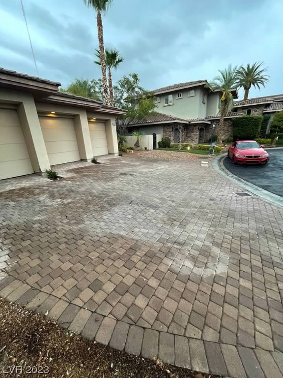 1401 MARBELLA RIDGE Court