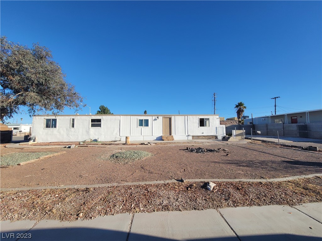 1121 Pawnee Lane