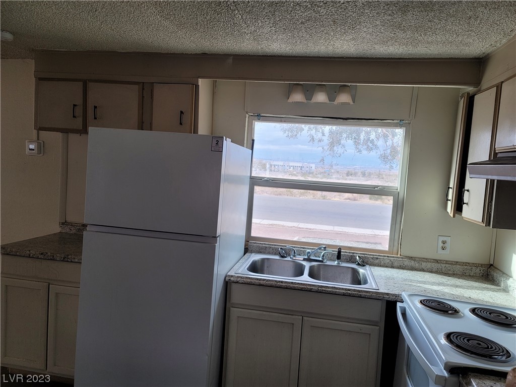 1121 Pawnee Lane