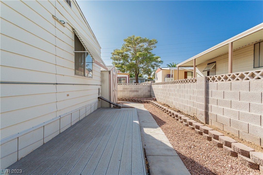 5126 North Ridge Club Drive