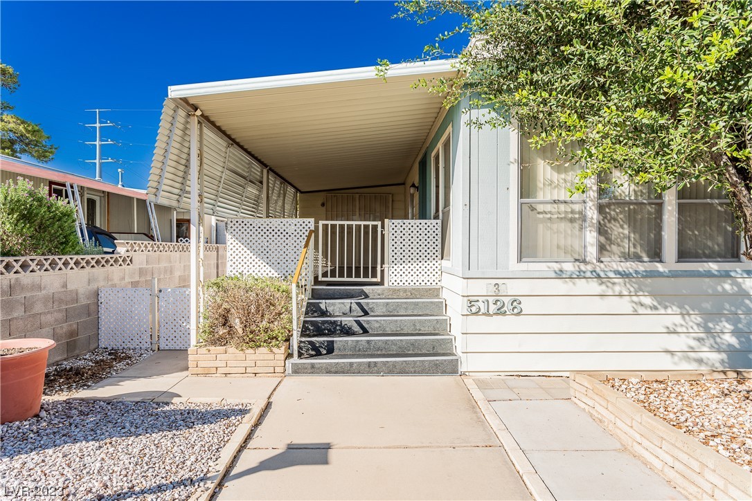 5126 North Ridge Club Drive