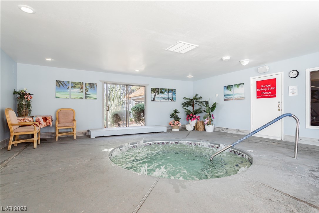 5126 North Ridge Club Drive