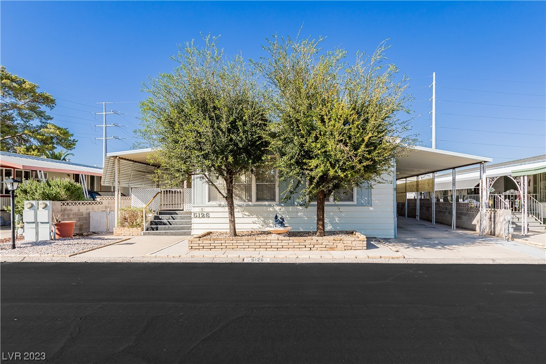 5126 North Ridge Club Drive