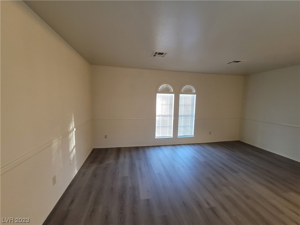 4946 MOZART Drive