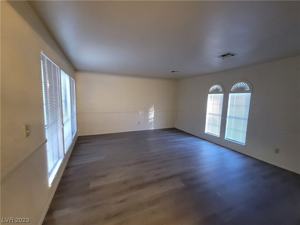 4946 MOZART Drive