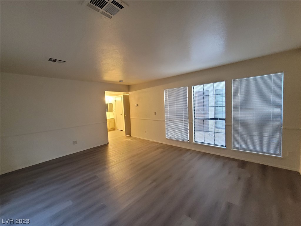 4946 MOZART Drive