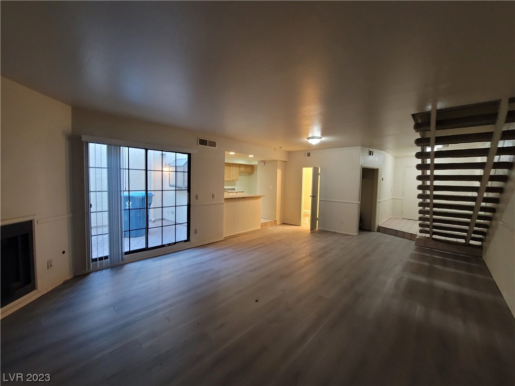 4946 MOZART Drive