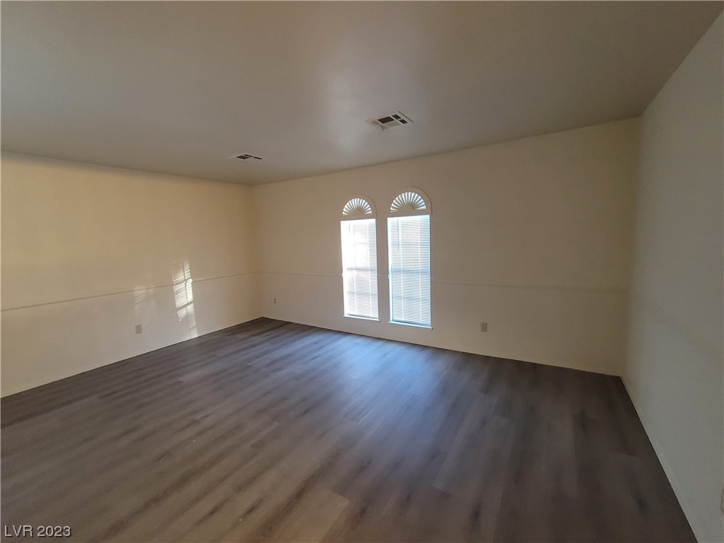 4946 MOZART Drive