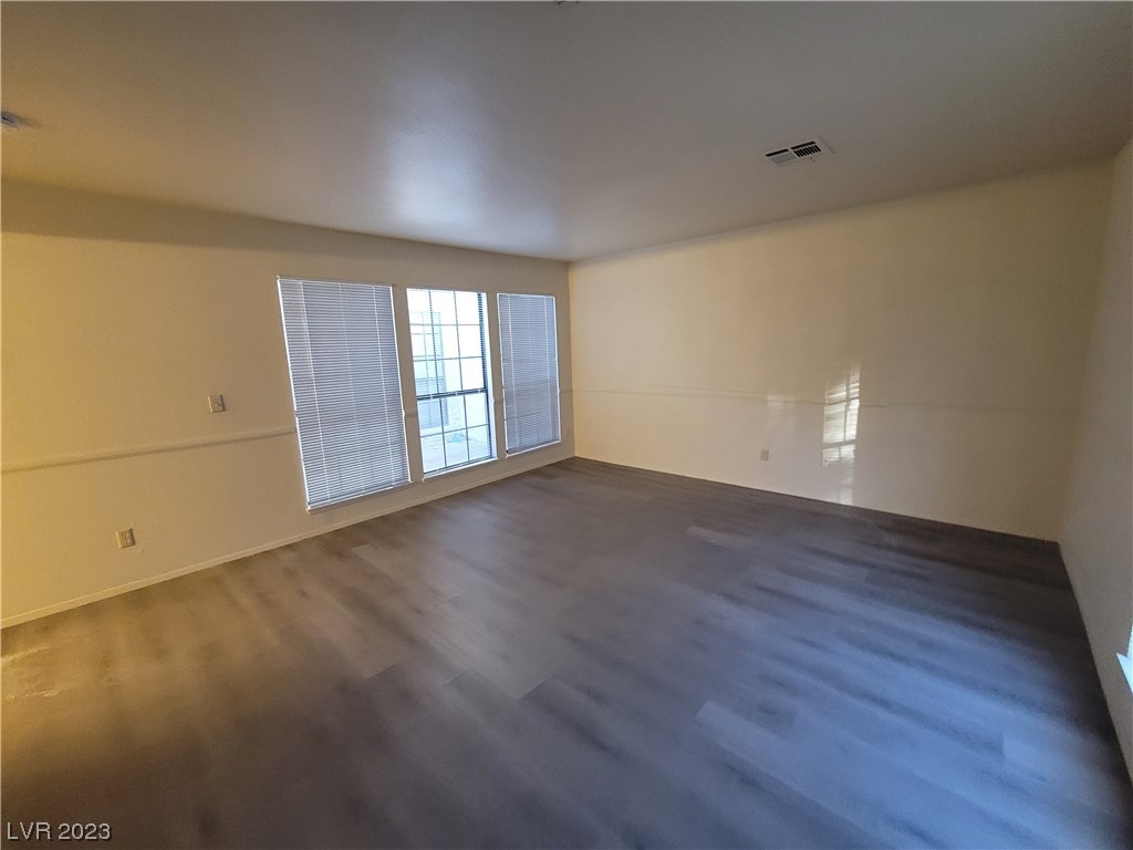 4946 MOZART Drive