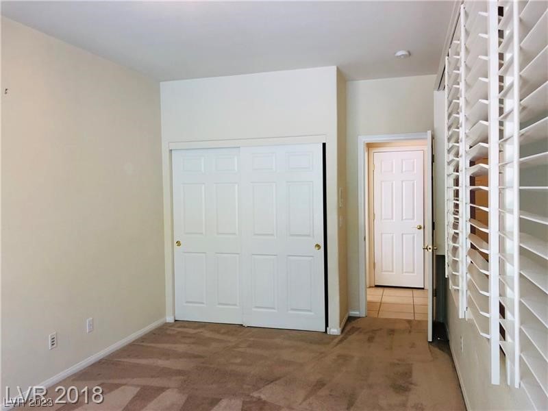 6610 GILDED LANTERN Avenue
