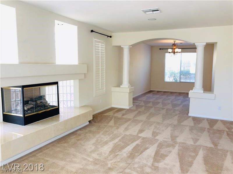6610 GILDED LANTERN Avenue