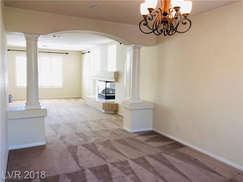 6610 GILDED LANTERN Avenue