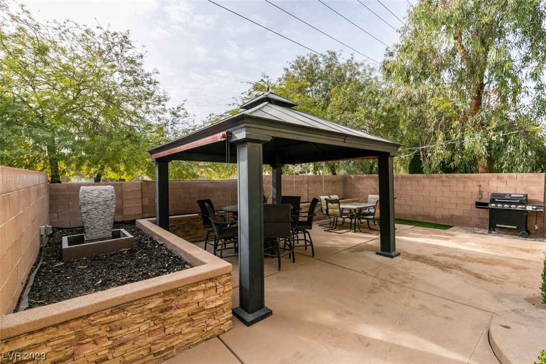 3033 Austin Pale Avenue