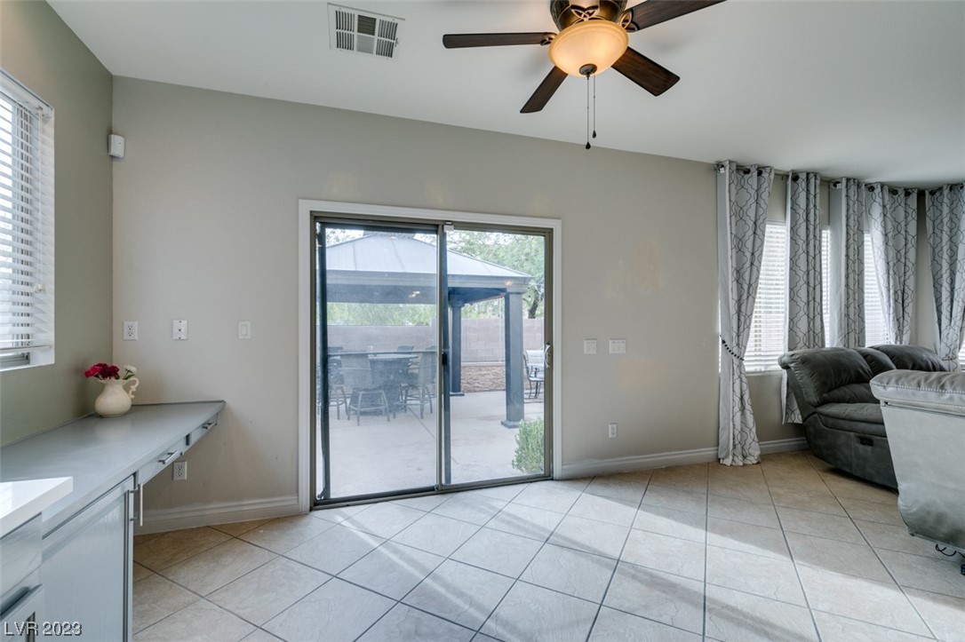 3033 Austin Pale Avenue