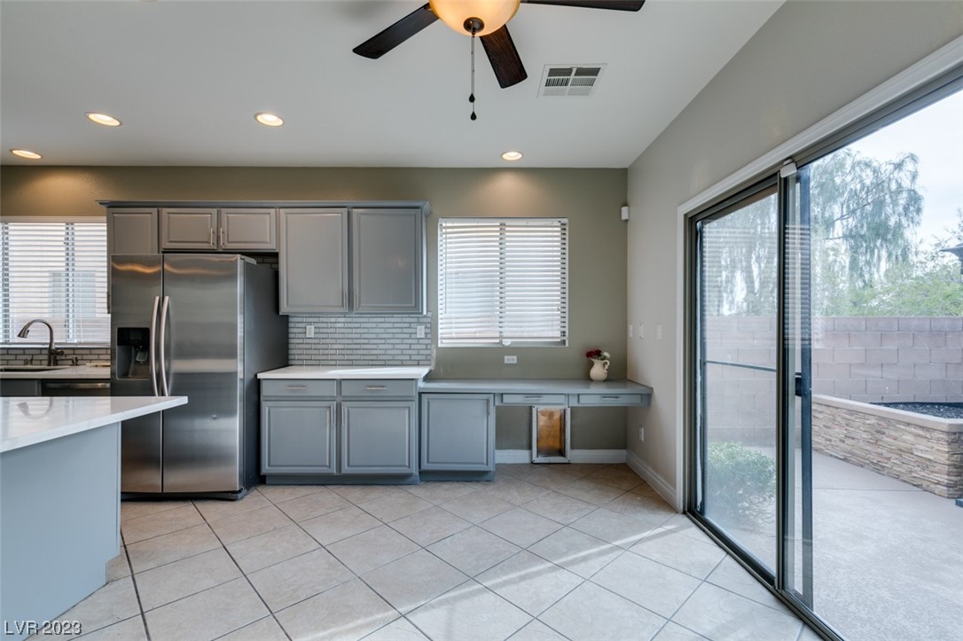 3033 Austin Pale Avenue