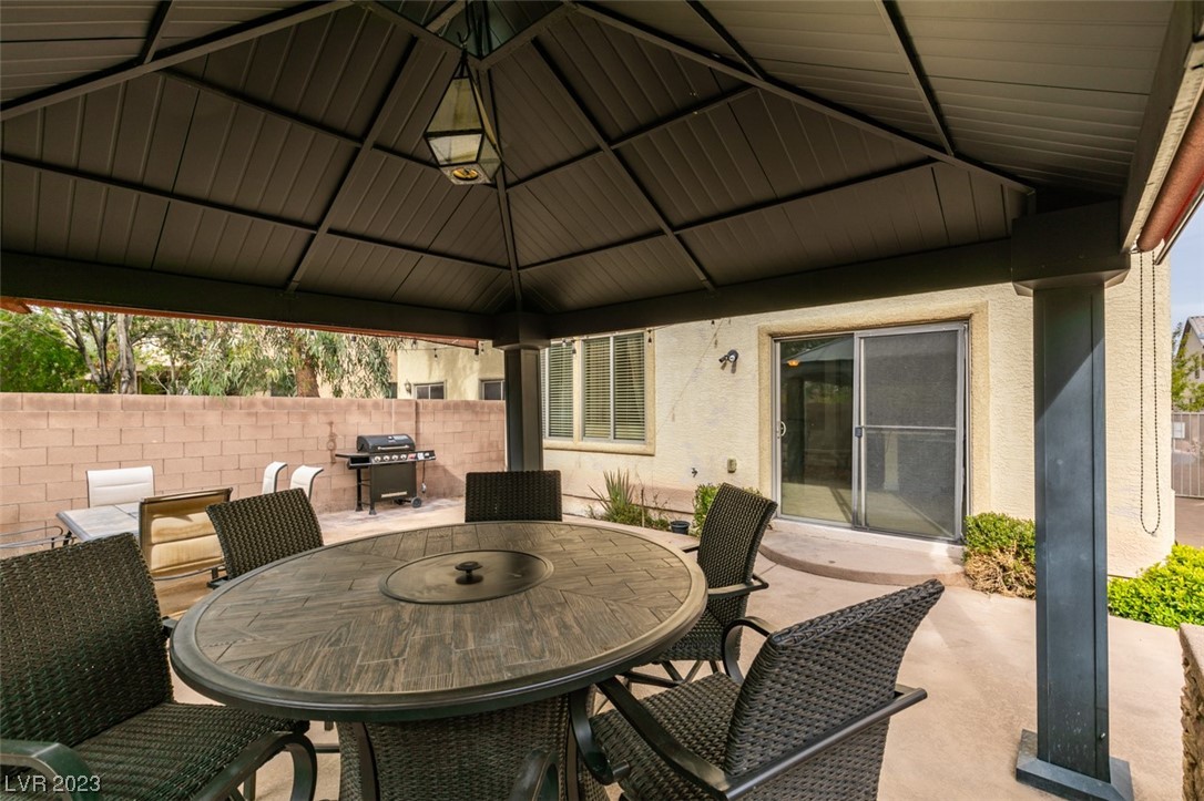 3033 Austin Pale Avenue