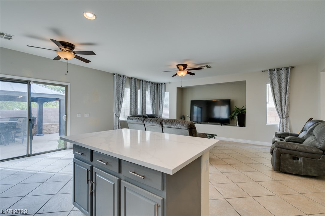 3033 Austin Pale Avenue