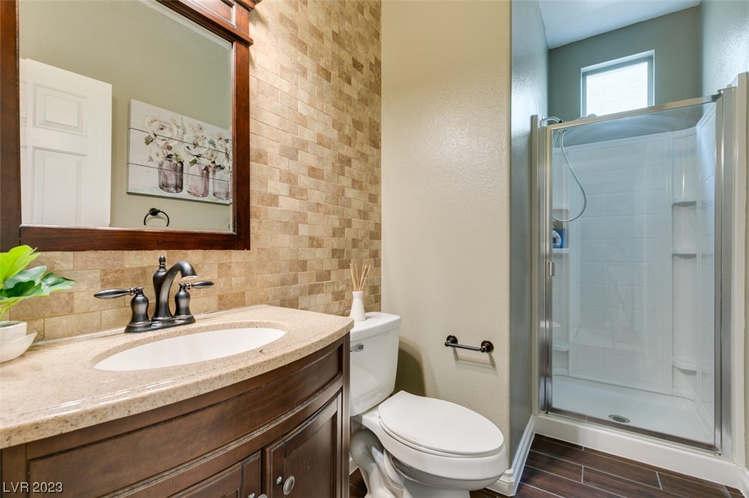 3033 Austin Pale Avenue