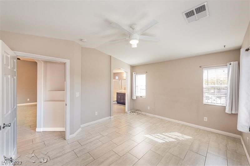 5350 Blue Oat Avenue