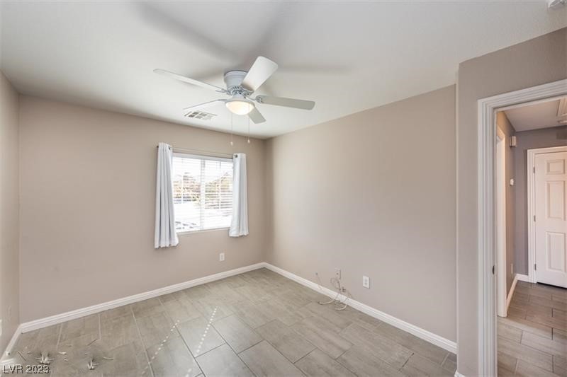 5350 Blue Oat Avenue