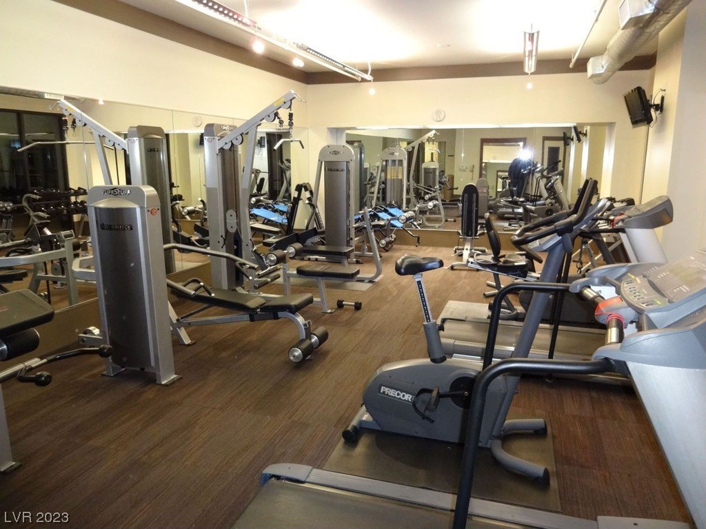 29 MONTELAGO BL Boulevard 215