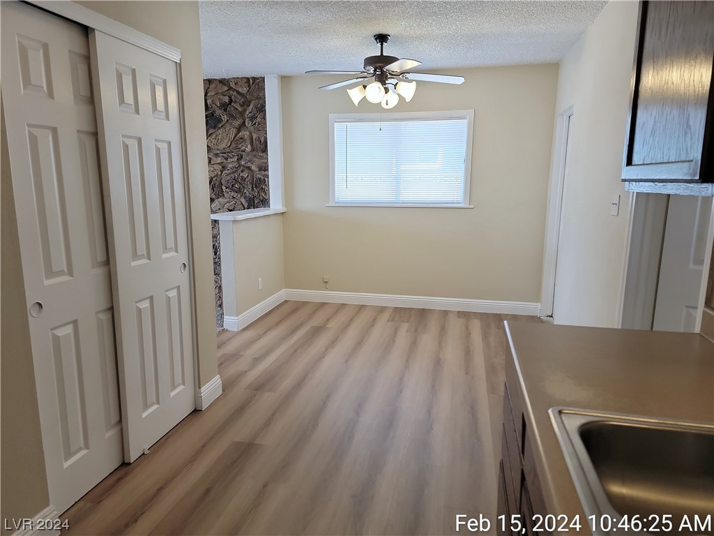 5220 Forrest Hills Lane