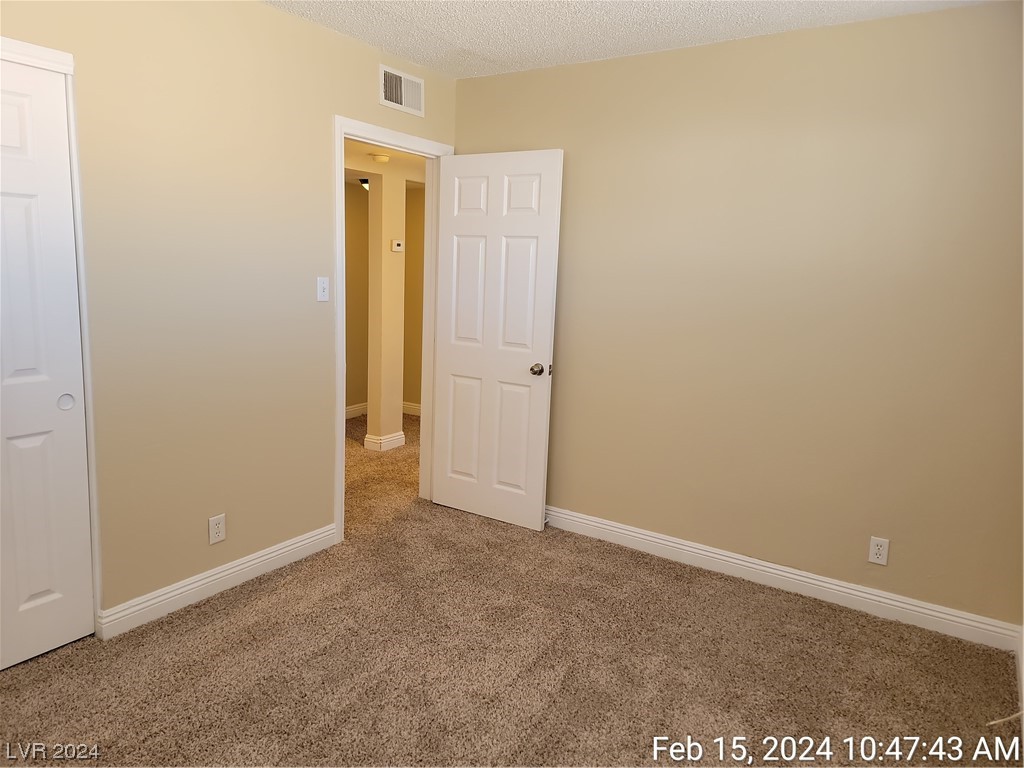 5220 Forrest Hills Lane